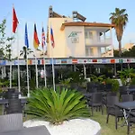 Hotel Dream Of 3*