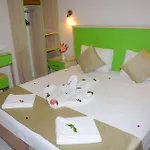 Hotel Dream Of 3*