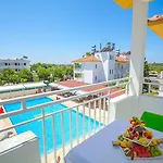 Dream Of 3* Σιντέ