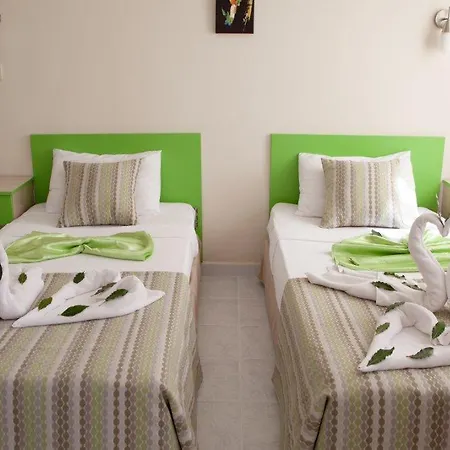 Dream Of Hotell Side